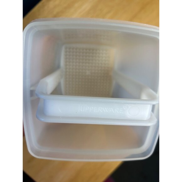 Tupperware Pickle Keeper Pic a Deli Blue & Frosted White 3 Piece USA Collectible - Picture 3 of 11